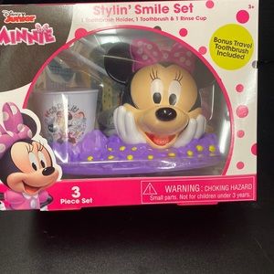 Disney Minnie Mouse Styling Set 3 piece bushing set